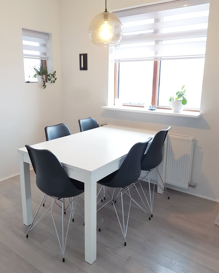 Sérsmíðaðir kertastjakar