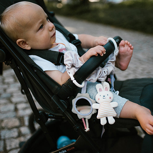 Þroskaleikfang á barnavagninn frá Babyono