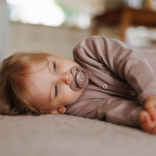 Gómlaga snuð - 2stk. 18mánaða+